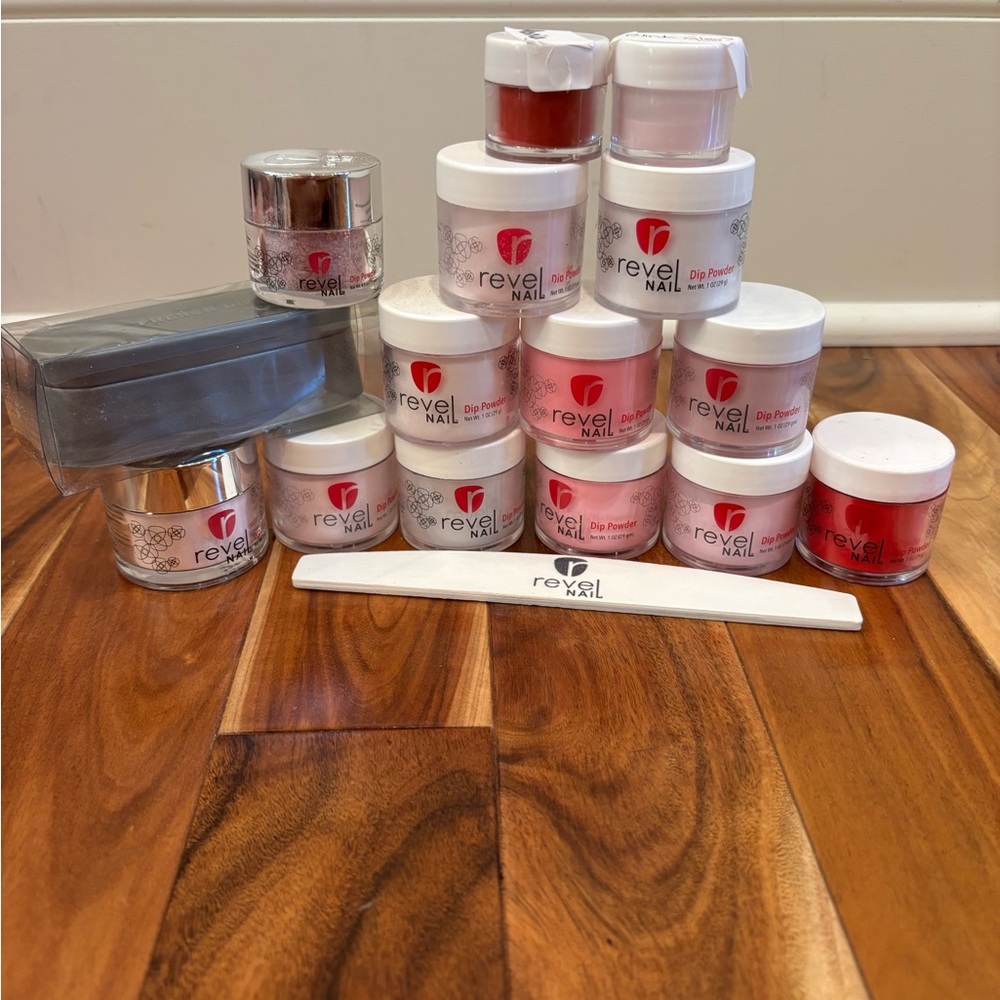 Revel Nail Dip Powder Kit - Red and Pink Shades